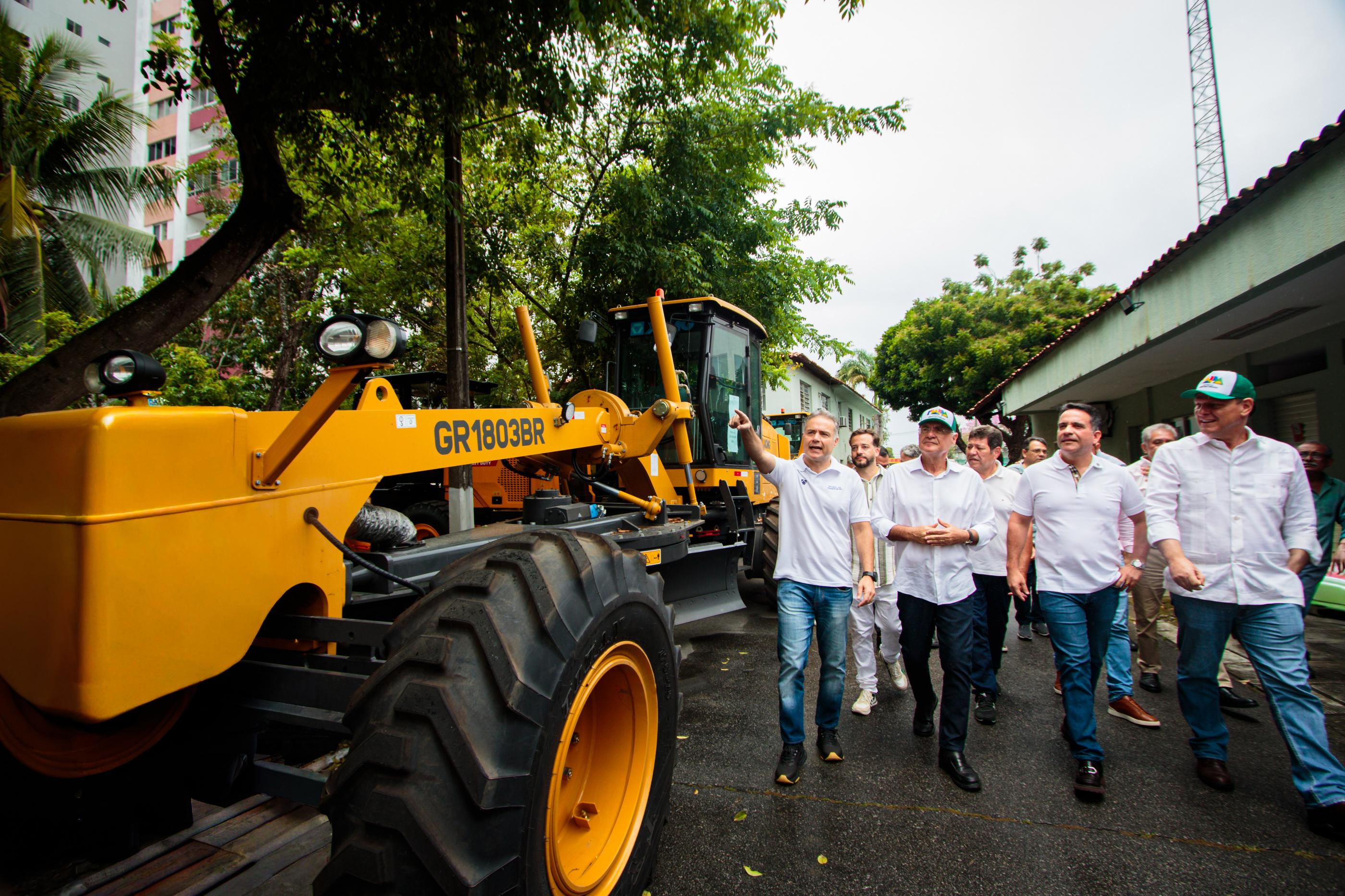 Alagoas recebe máquinas agrícolas para impulsionar produção e infraestrutura
