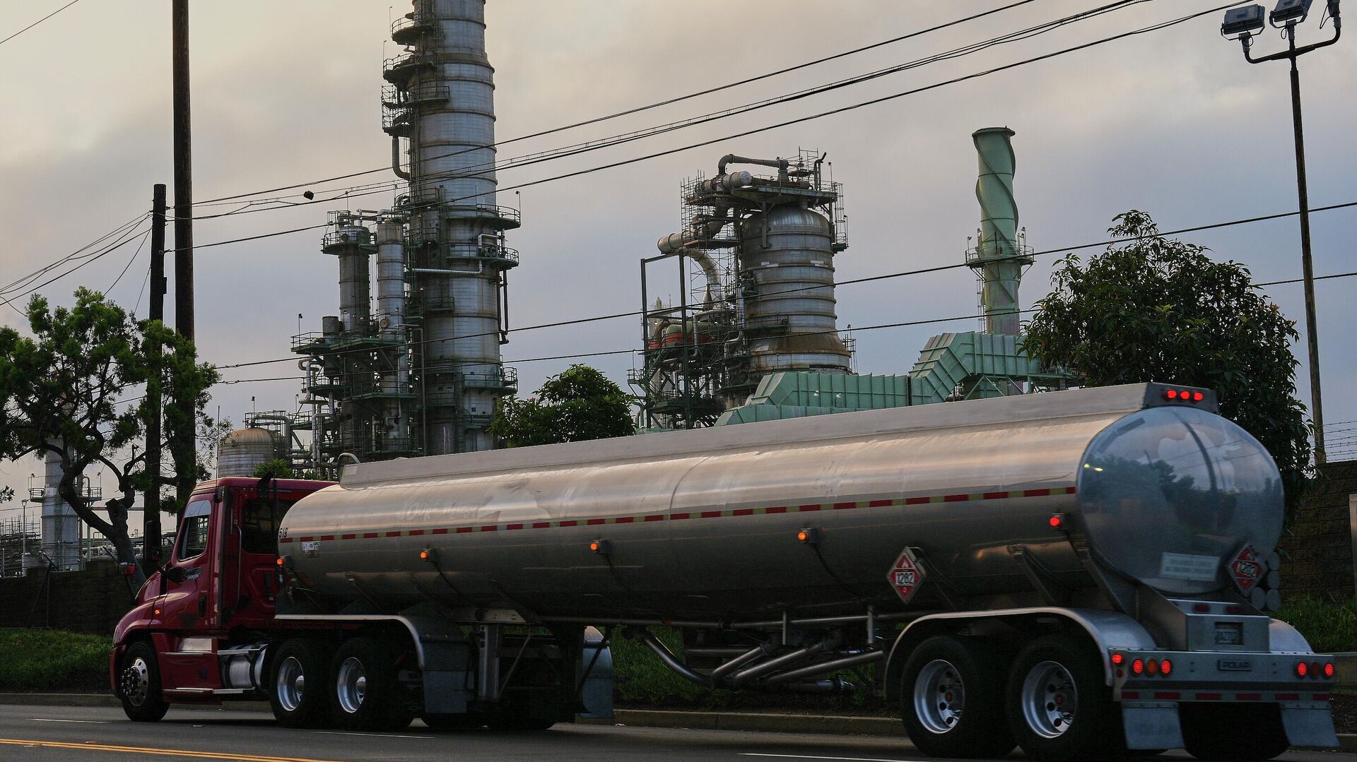 Preço do petróleo cai após anúncio de cessar-fogo entre EUA e Irã