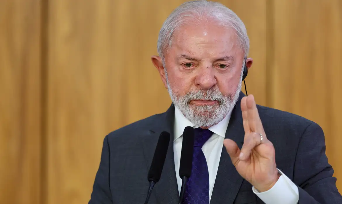 Lula condiciona entrada de assessor de Trump no Brasil à liberação de visto