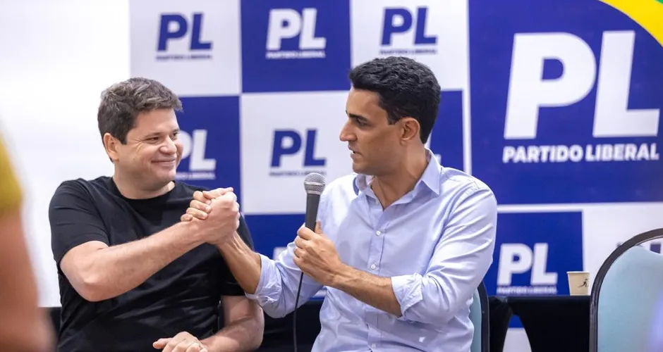 Davi Filho se aproxima cada vez mais de JHC e crava aliança para 2026