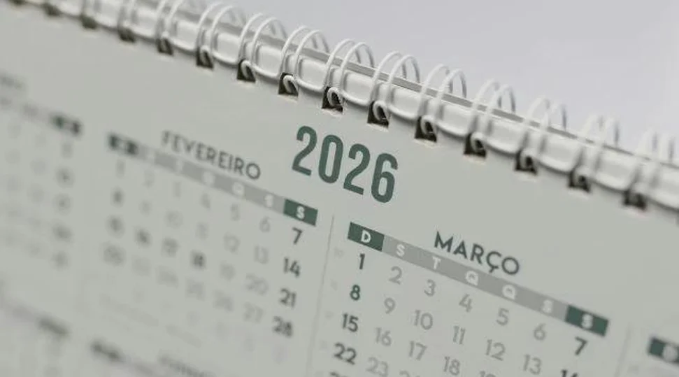 Abril terá dois feriados estratégicos para folgas prolongadas; veja como emendar