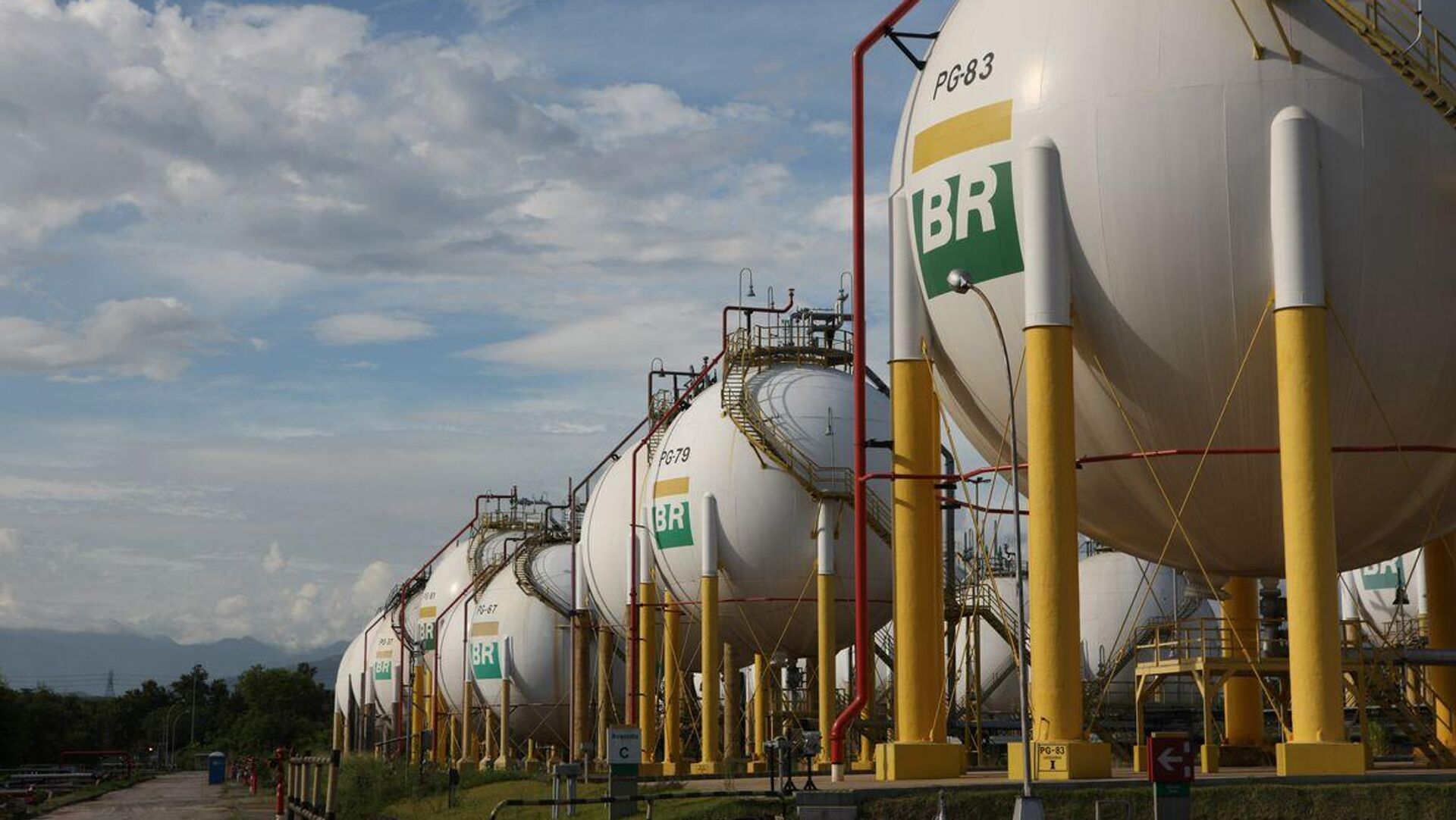 Gás canalizado pode subir até 20% em maio com reajuste da Petrobras