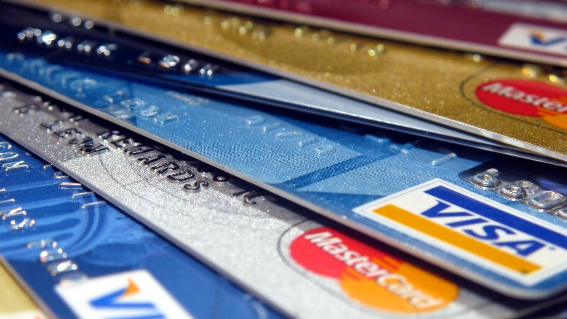 Crise do rotativo leva governo Lula a rever regras do cartão de crédito