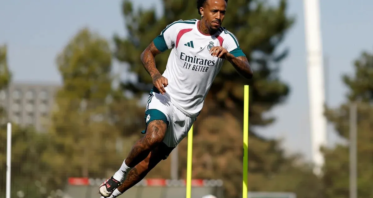 Militão retoma treinos no Real Madrid após cirurgia na perna esquerda