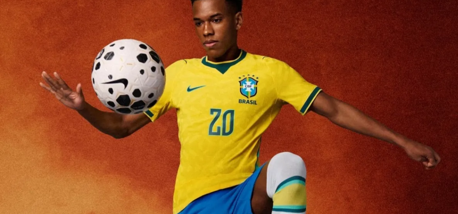 Uniforme da Seleção Brasileira é eleito o 2º mais bonito da Copa do Mundo