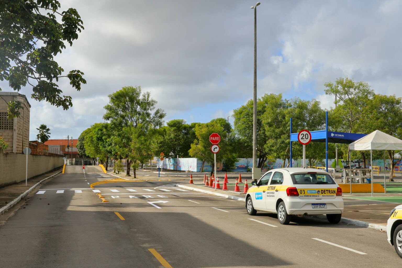 Detran/AL anuncia mudanças nas provas práticas da CNH: fim da baliza e uso de carros particulares