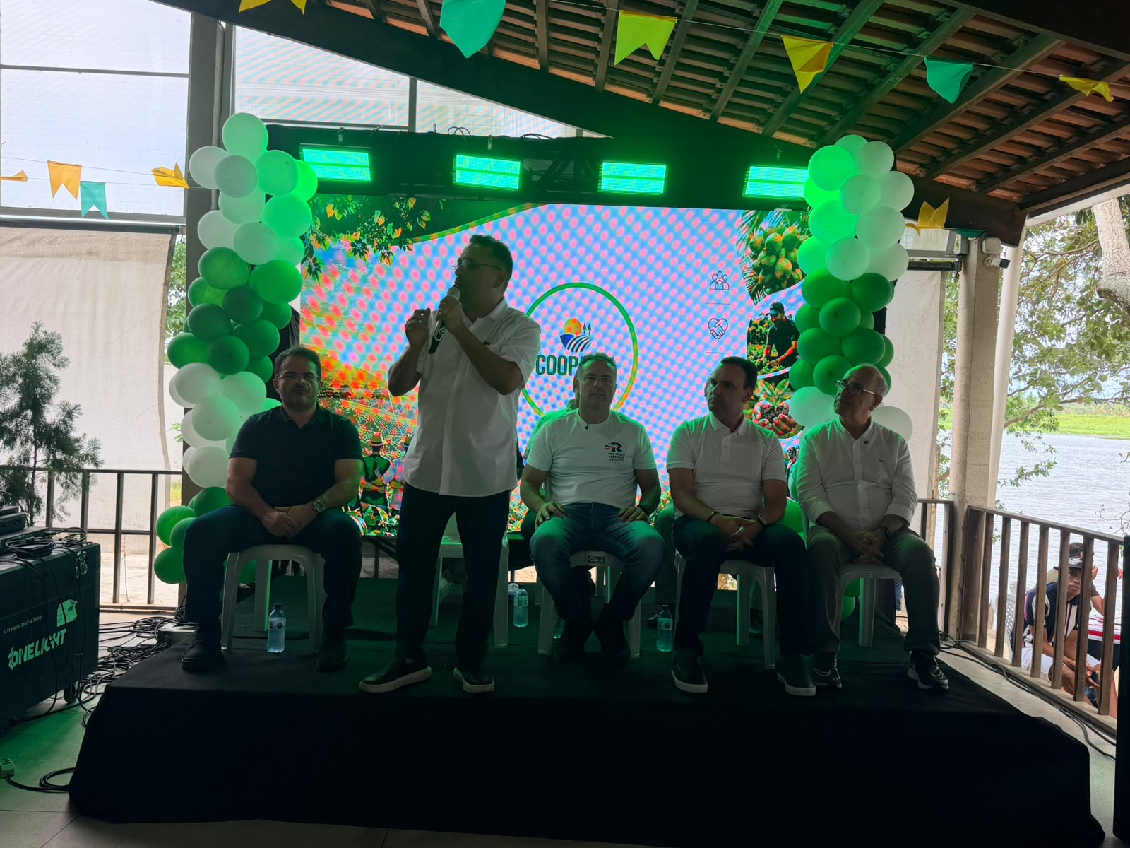 Dia de Campo da Coopaiba apresenta avanços da assistência técnica