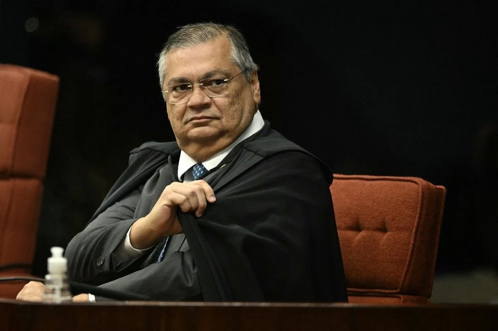 Flávio Dino determina que PF investigue ataques a símbolos religiosos no país