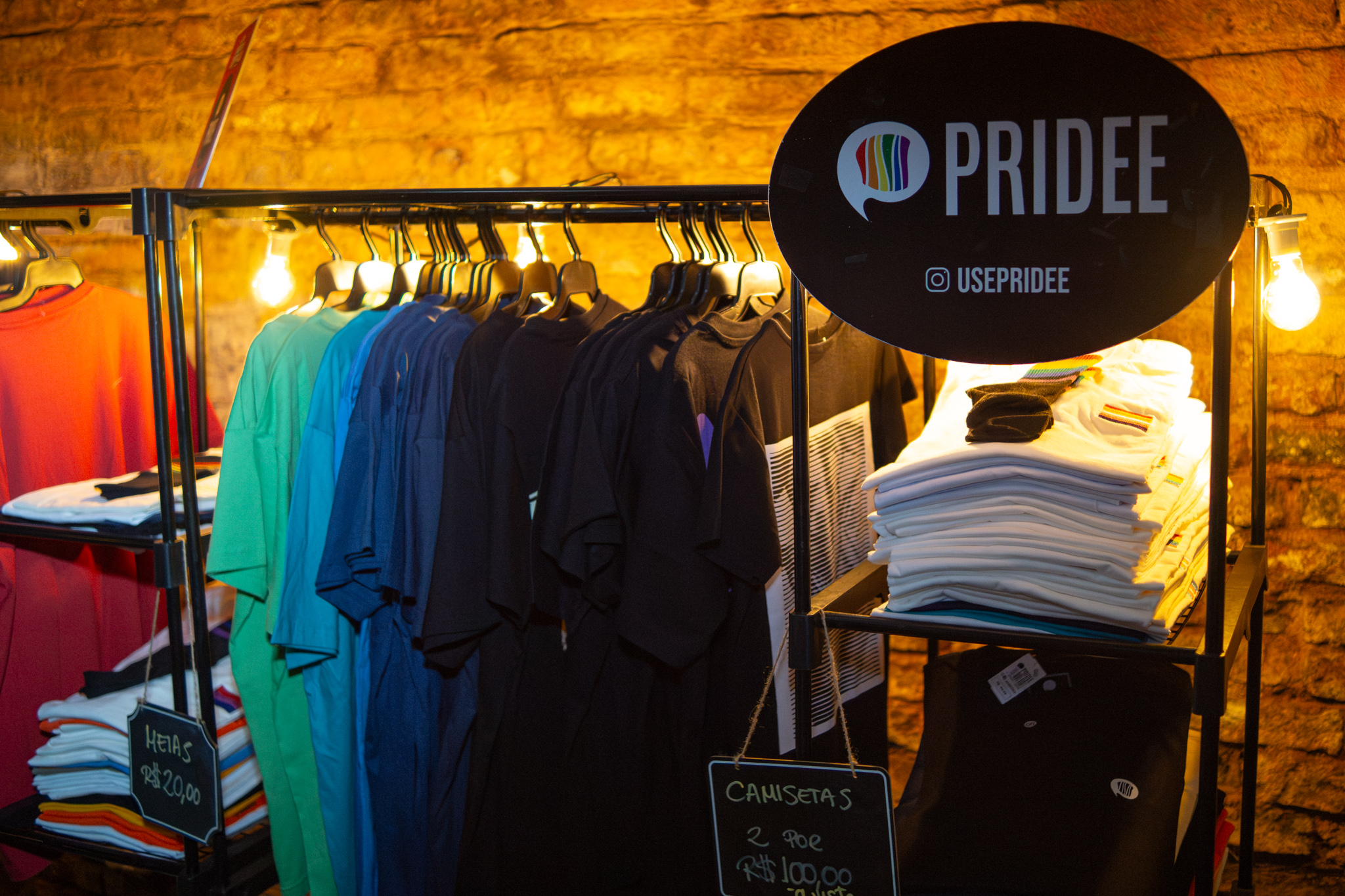 Conecta Diversidade: Evento valoriza cultura LGBT+ e movimenta Maceió