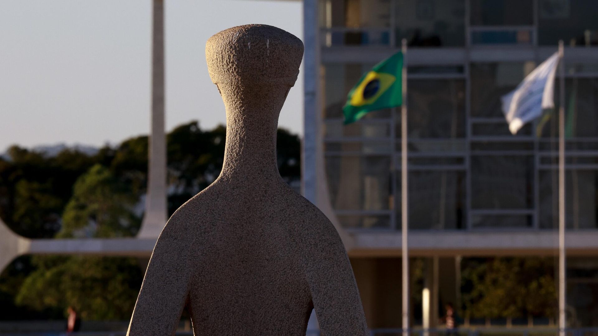 STF debate quórum e impedimentos em apuração envolvendo Moraes