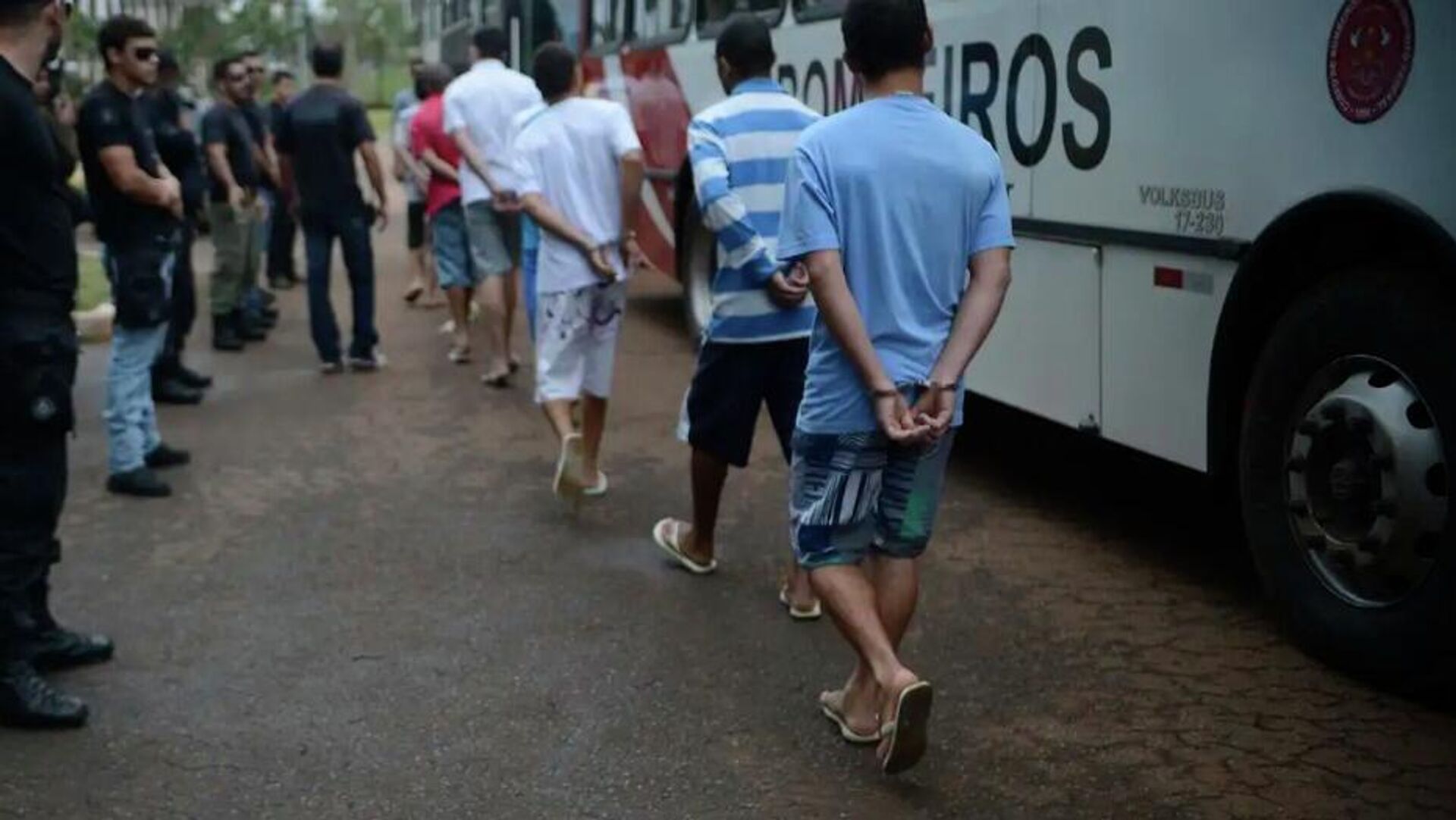 CCJ da Câmara aprova redução da maioridade penal para 16 anos em casos de crimes graves
