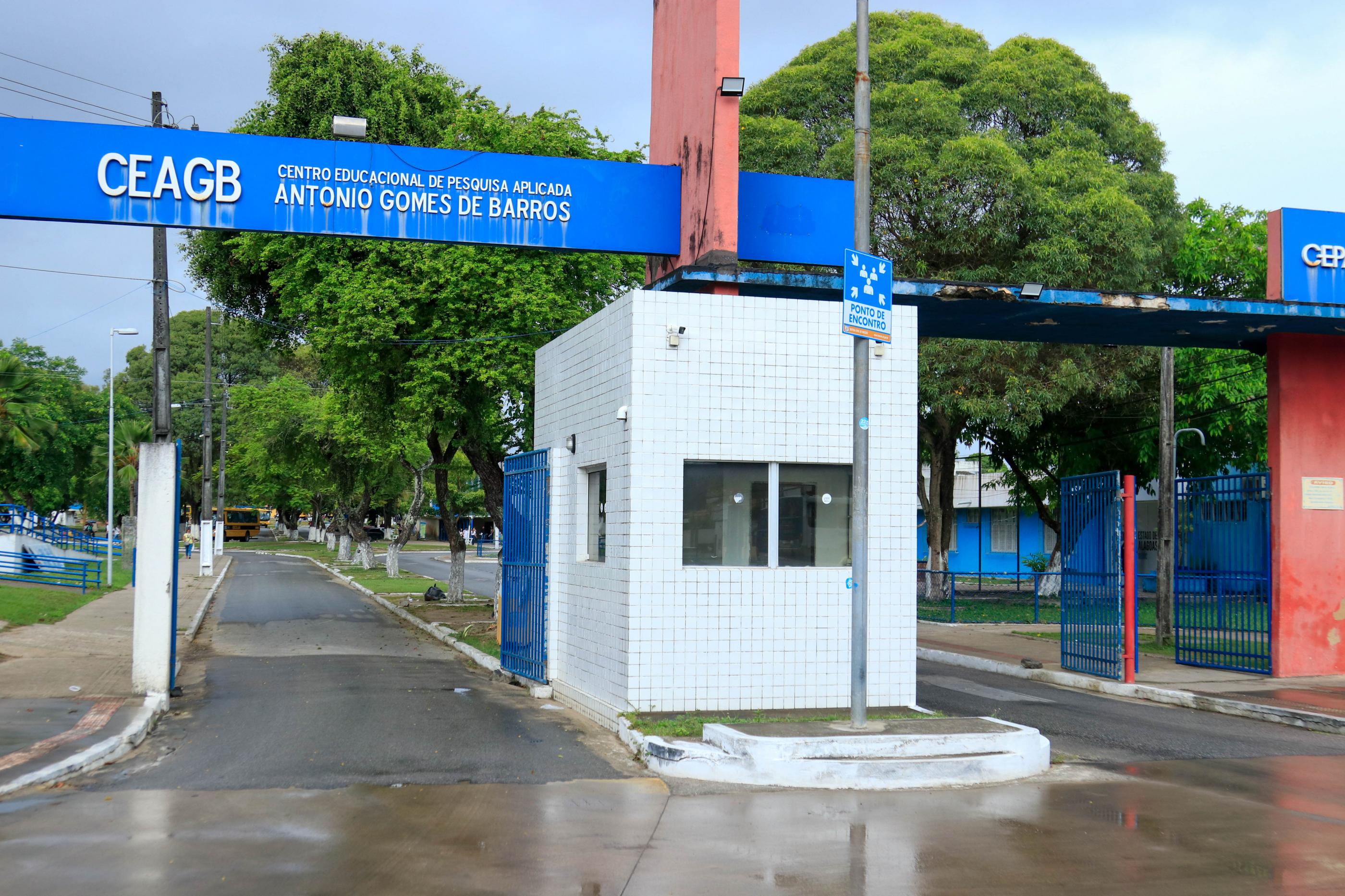 Aulas são suspensas em escolas estaduais que serão locais de votação nesta sexta-feira (23)