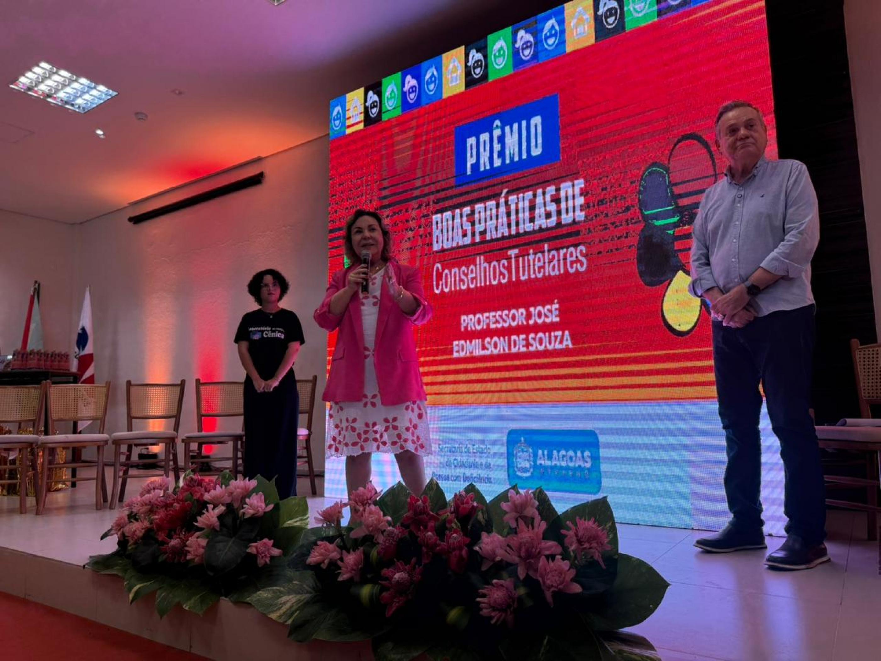 Secdef reconhece boas práticas de conselhos tutelares com prêmio José Edmilson de Souza