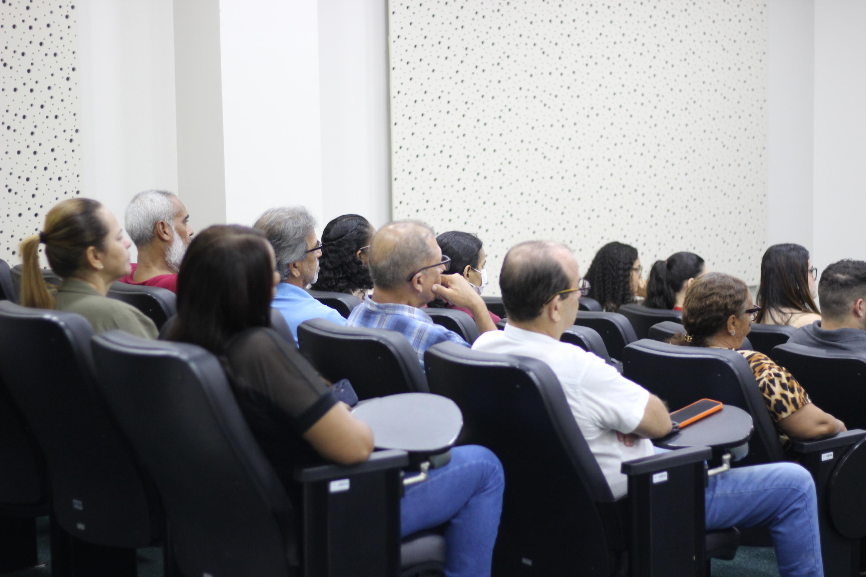 Seminário atualiza RHs sobre regras da previdência estadual