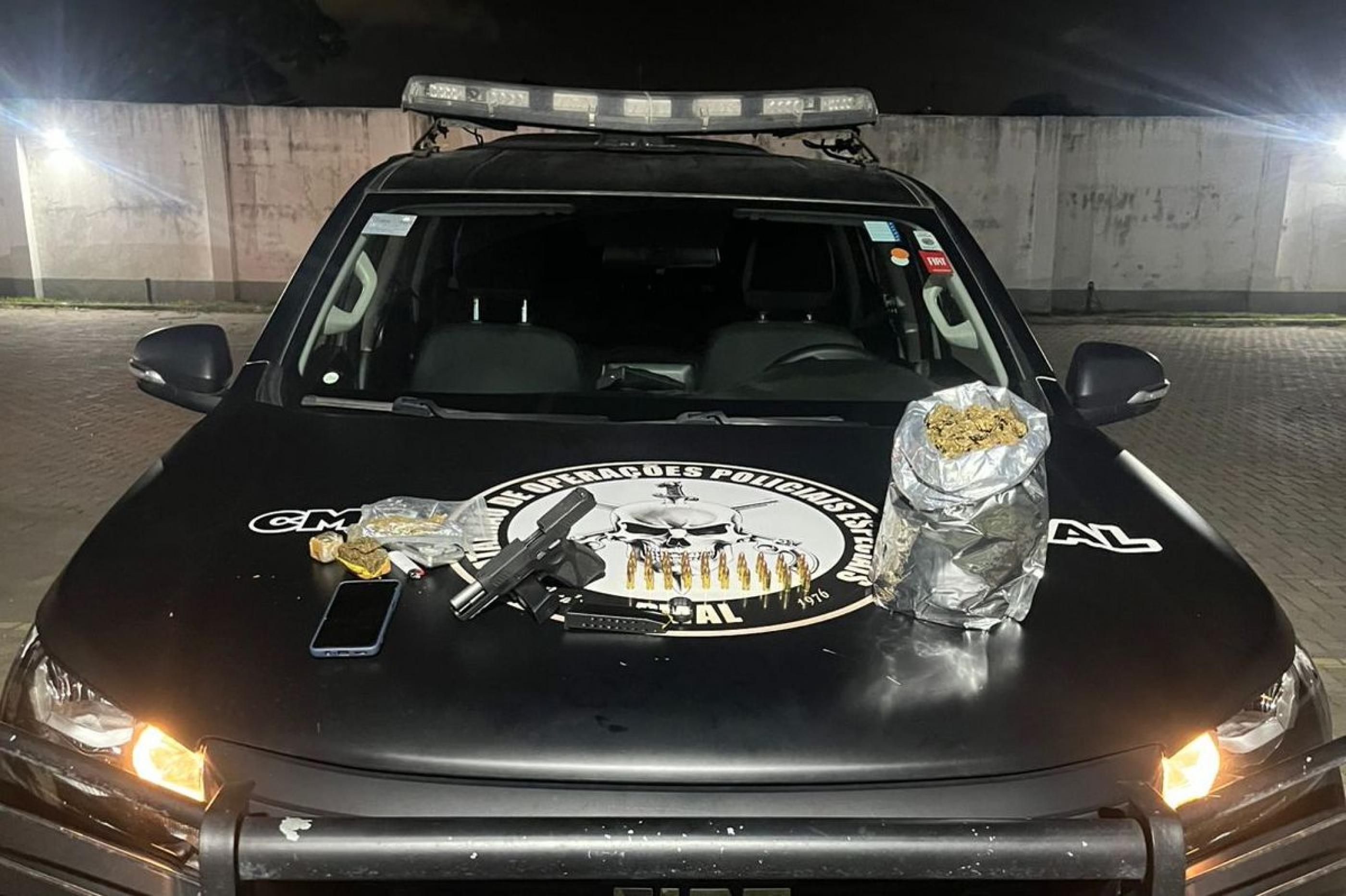 Operações da PM resultam em prisões por tráfico e recuperação de veículo em Alagoas