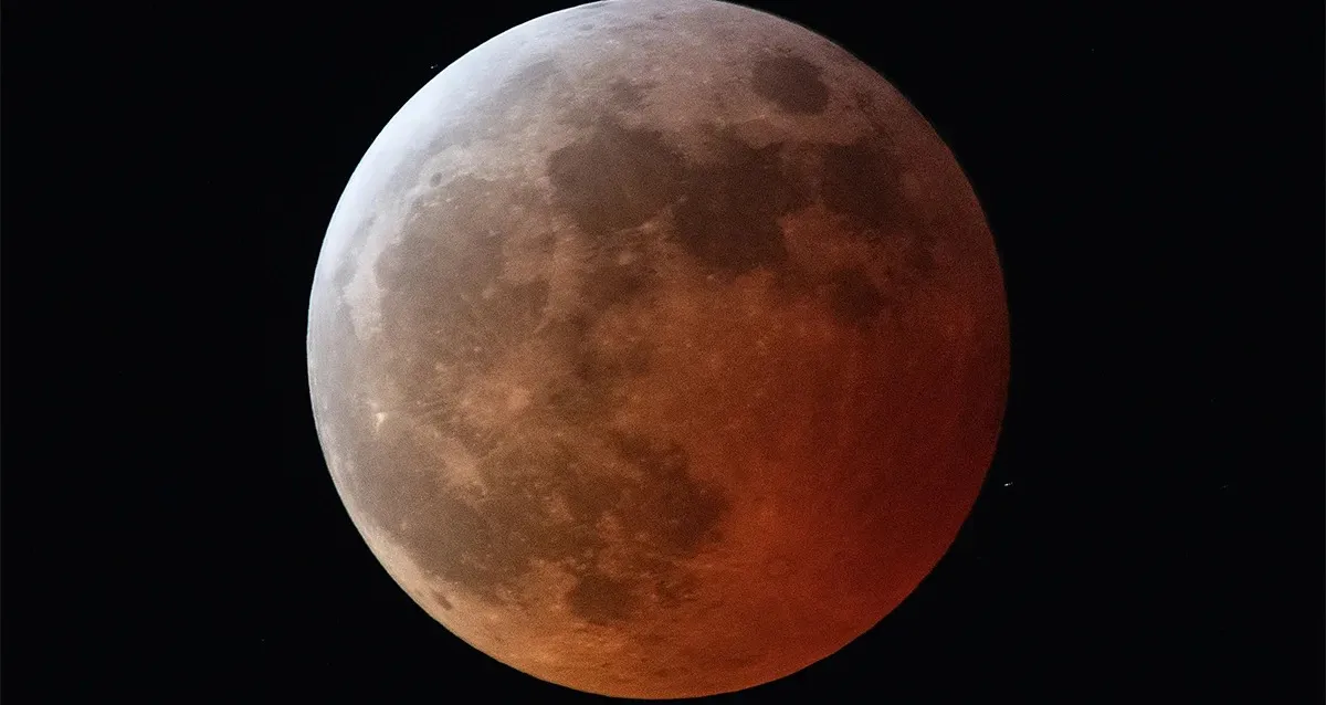 Eclipse lunar poderá ser visto em todo o Brasil nesta sexta-feira
