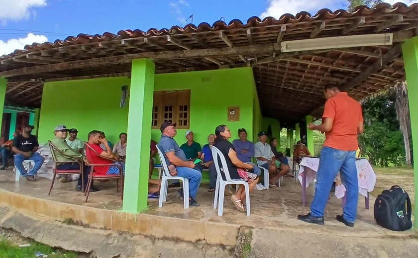 Adeal promove ação educativa com produtores rurais em Jacuípe