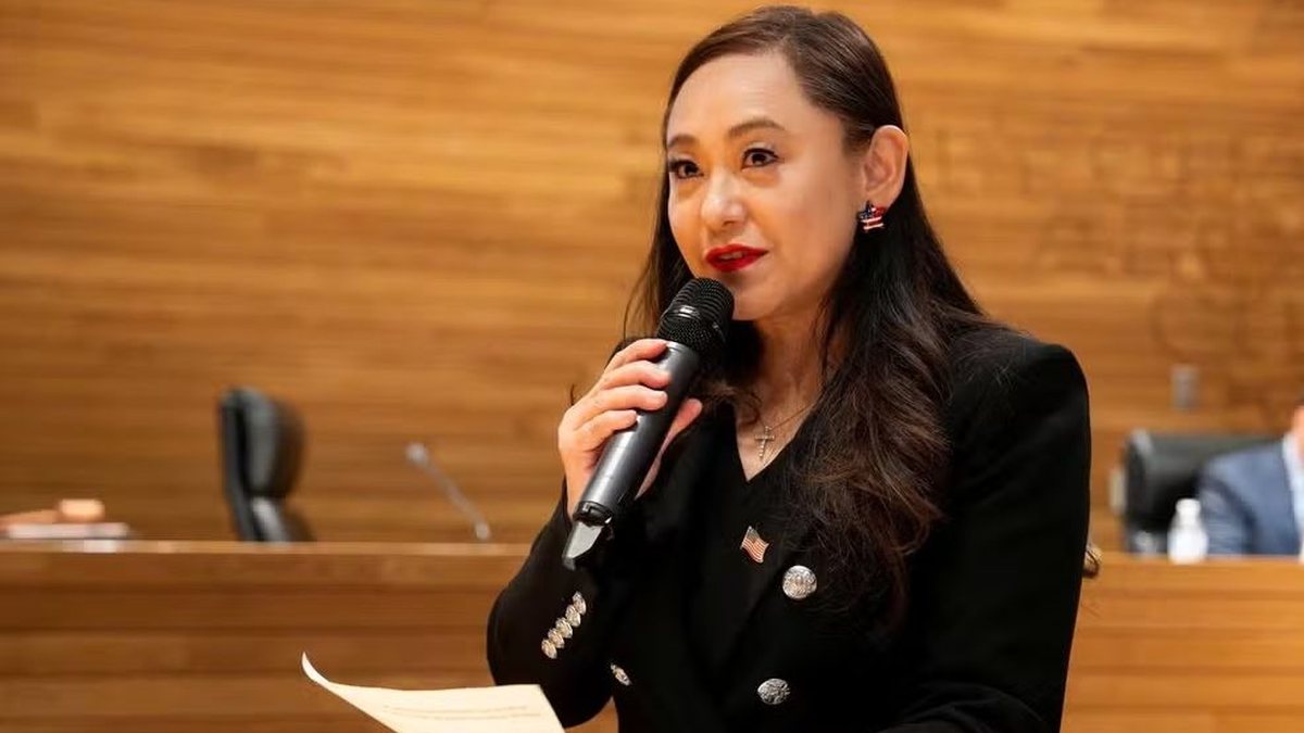 Prefeita na Califórnia admite ser agente ilegal da China nos EUA