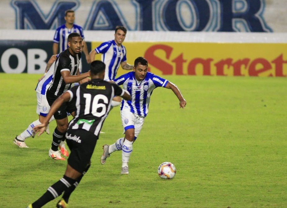 CSA encara o Figueirense em duelo decisivo para reencontrar o caminho das vitórias