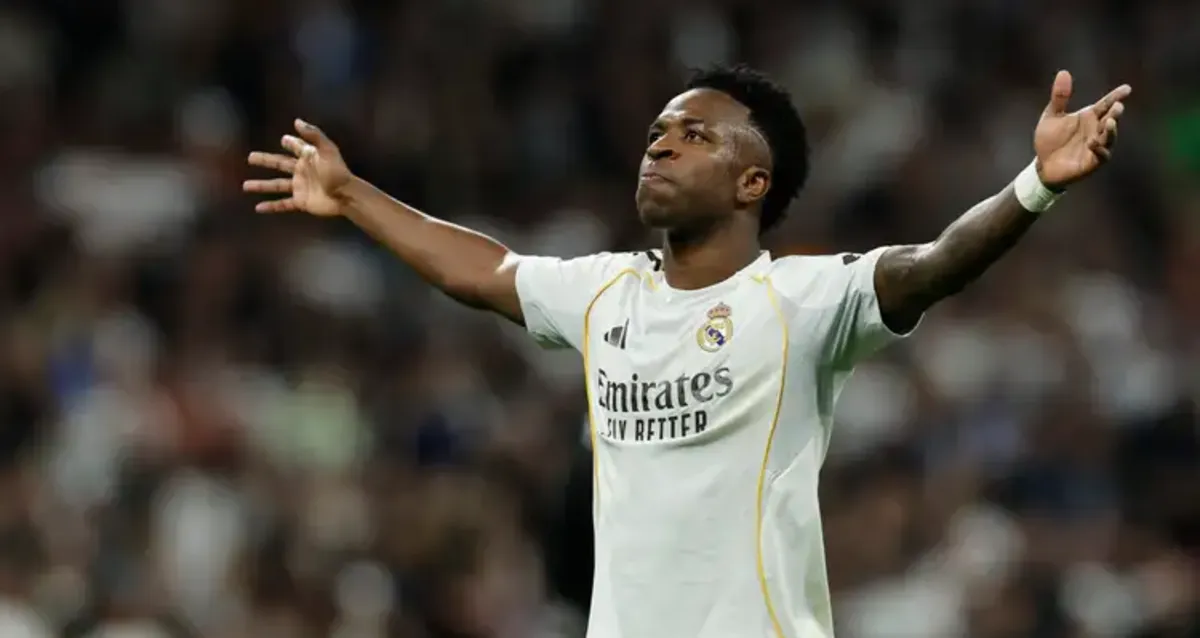 Arsenal mira Vini Jr, que pode deixar o Real Madrid após oito temporadas