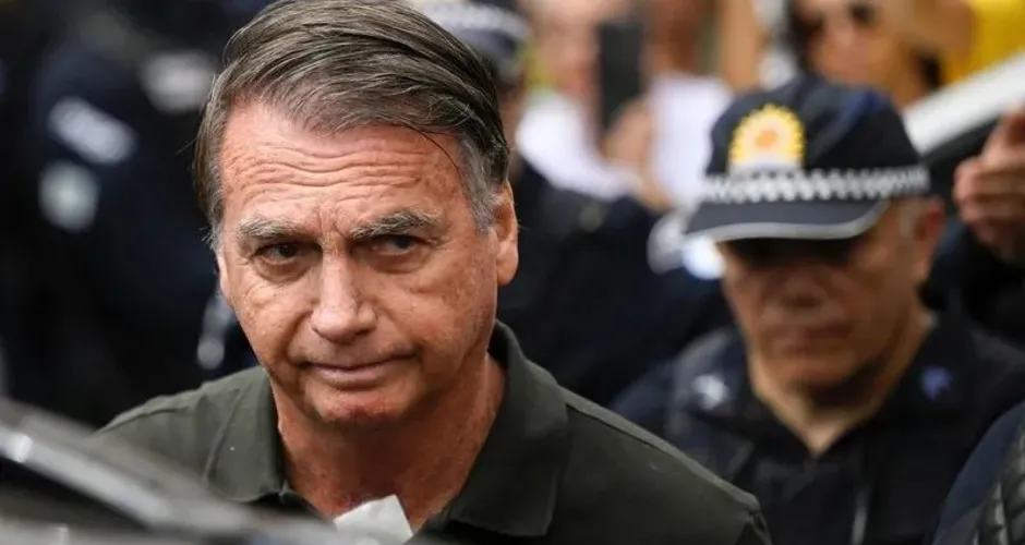 Bolsonaro será ouvido e STF pode decidir destino da prisão domiciliar