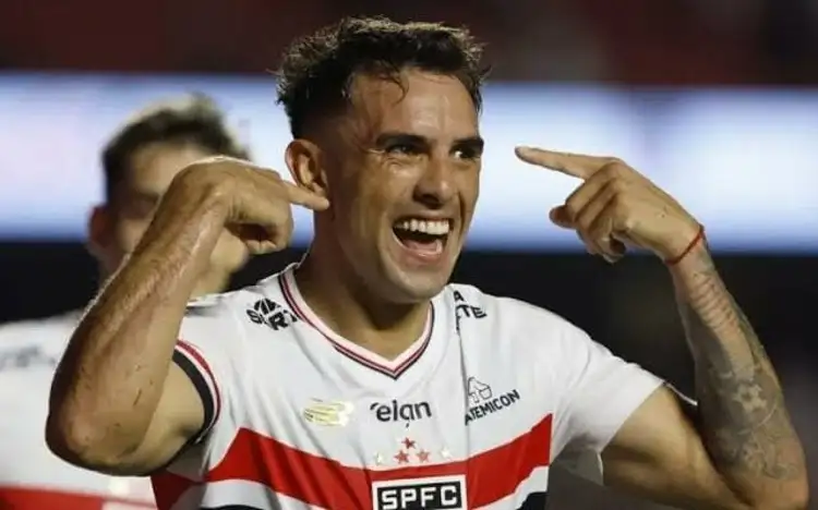Enzo Díaz deve pedir rescisão e se aproxima de saída do São Paulo