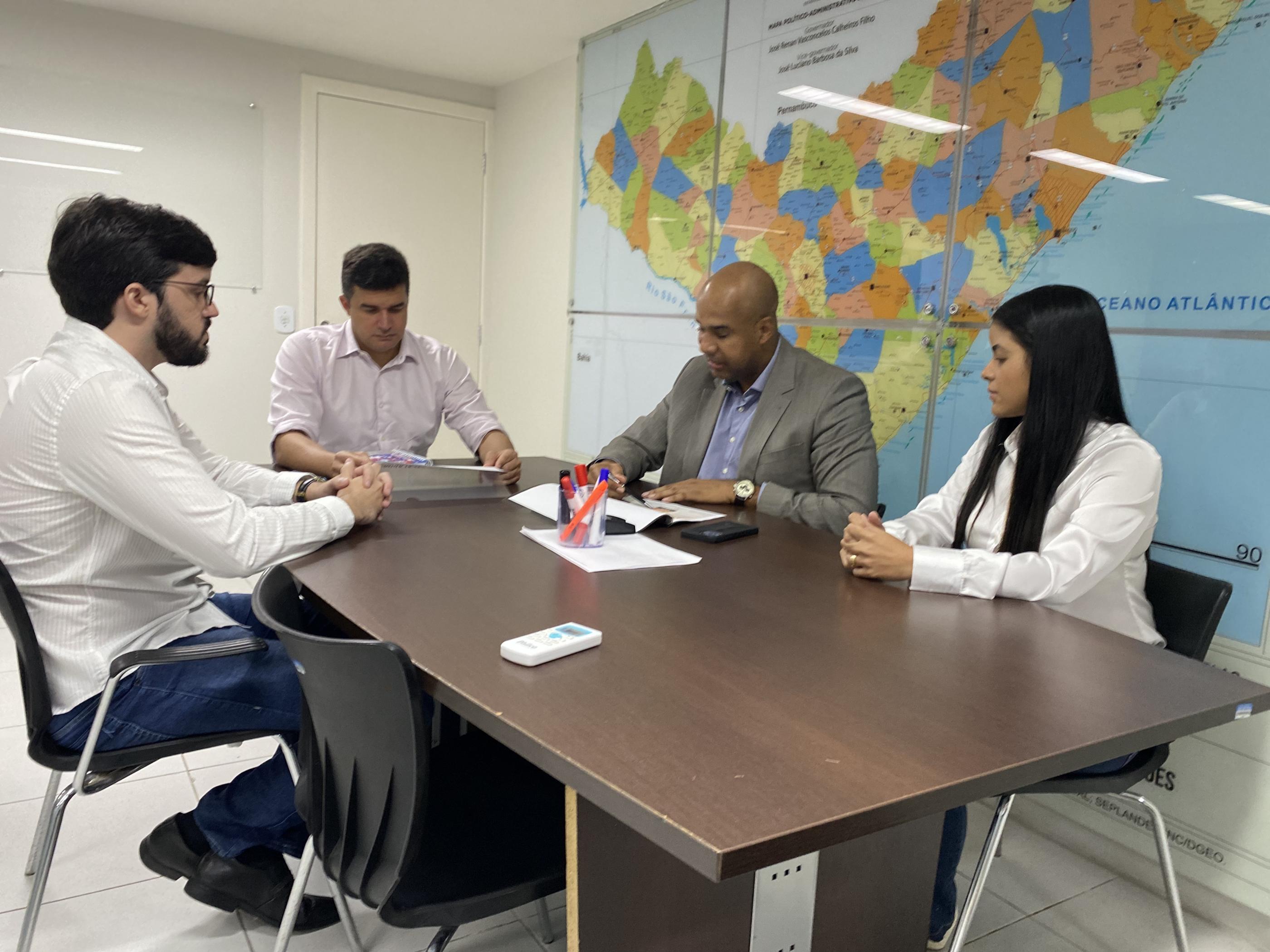 Governo de AL e Banco do Nordeste discutem parcerias e convênios futuros para obras
