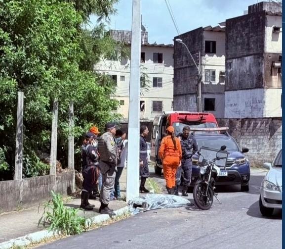 Motociclista morre ao perder controle da moto na Serraria