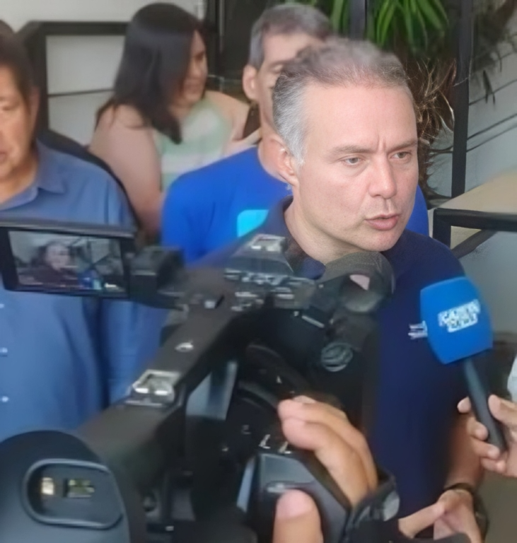 Renan Filho se desincompatibiliza e entra na disputa pelo Governo de AL
