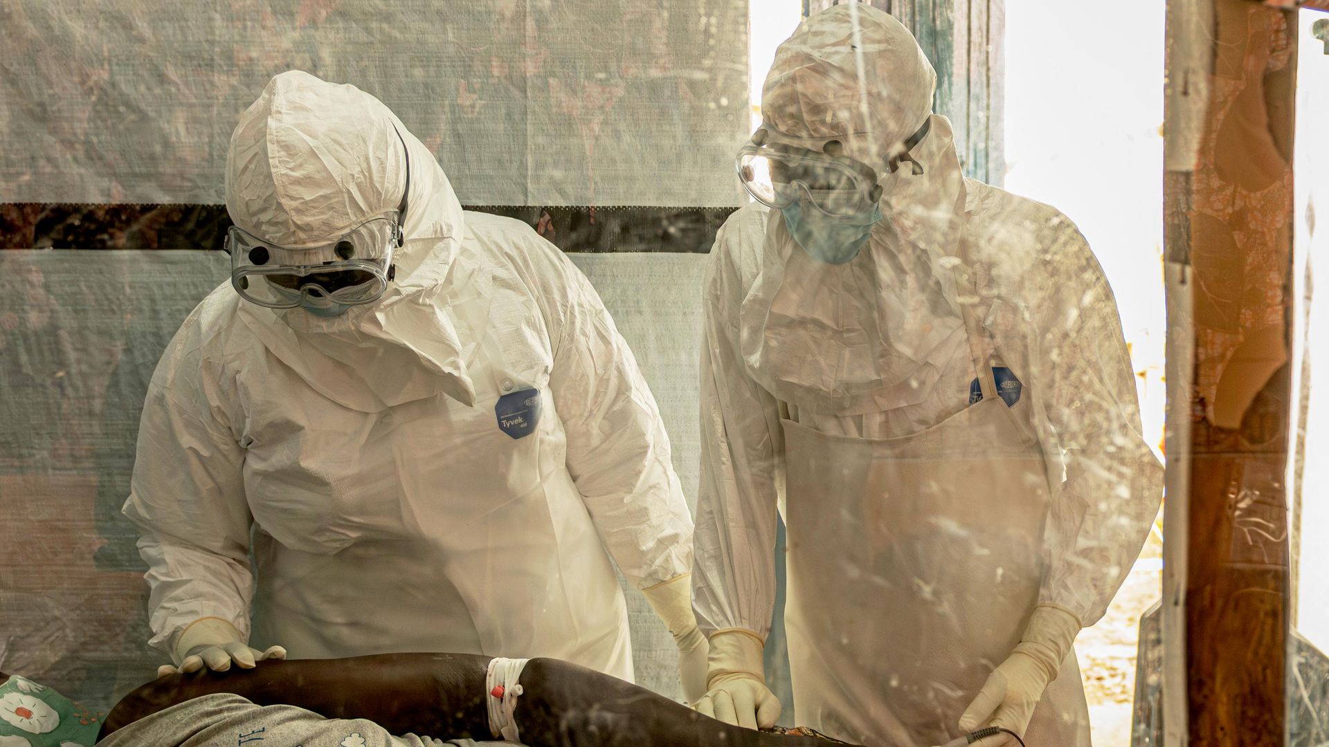 França confirma primeiro caso de Ebola em profissional de saúde