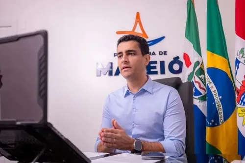 Ausência de JHC marca convenção que oficializou candidatura ao governo
