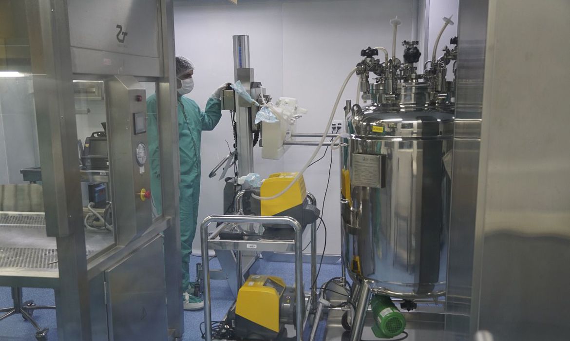 Primeiro antiviral contra covid-19 será produzido no Brasil