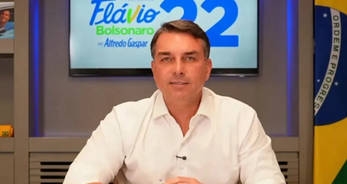 Flávio evita apoiar fim da 6x1 e defende negociação com o patrão