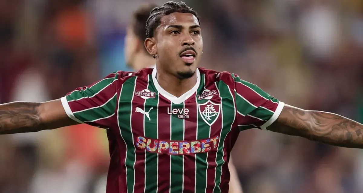 Fluminense aguarda oferta da Lazio por John Kennedy, que quer ficar