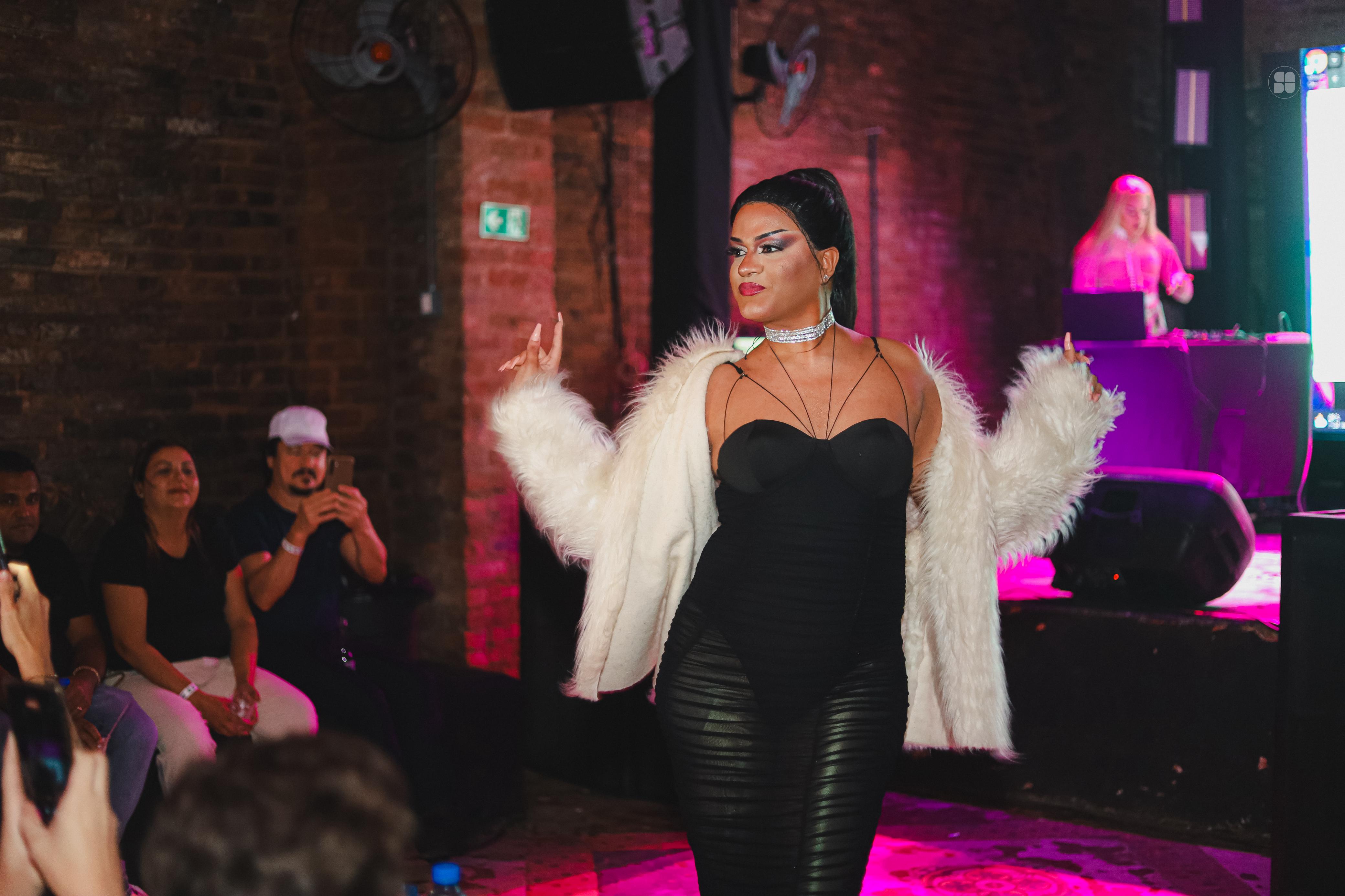 Celebração drag em Alagoas: 'Lip Sync Battle' encerra circuito Dragmania com noite de talentos e homenagens