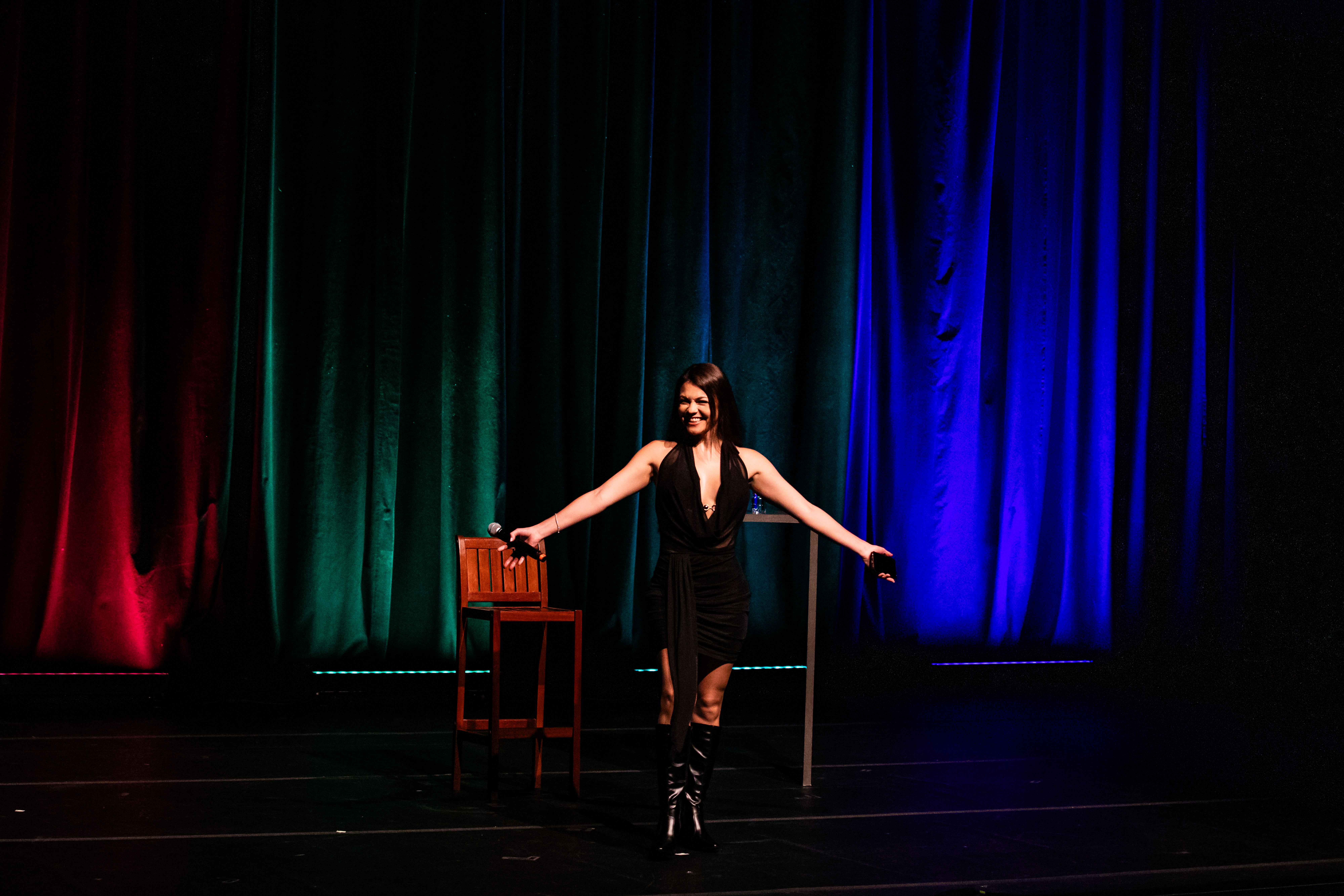 Bruna Louise apresenta show comemorativo de 15 anos em Maceió e Arapiraca