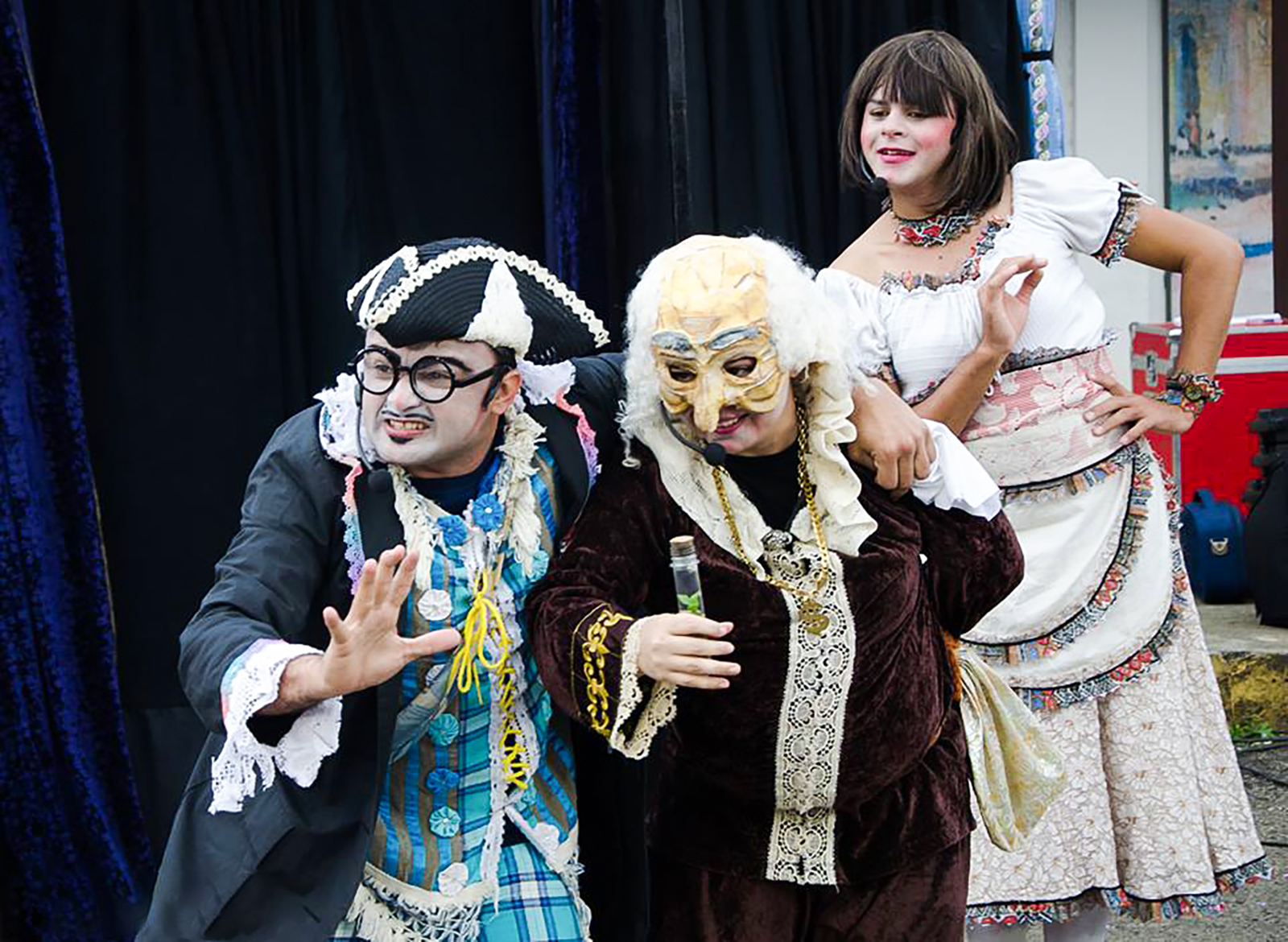Pesquisador alagoano lança publicação sobre grupos de teatro de rua no NE