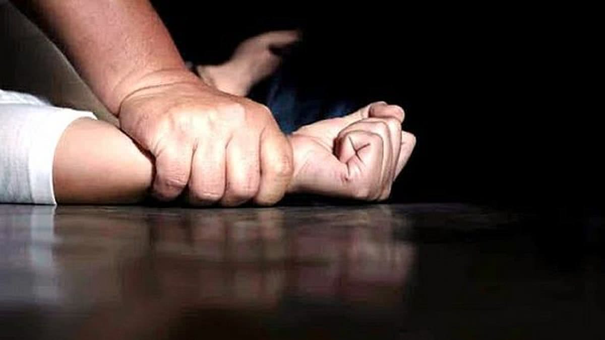 Professor de basquete condenado por importunação sexual é preso em Maceió
