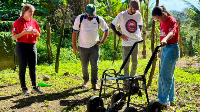 Estudantes de Maceió criam enxada mecanizada para ajudar agricultores