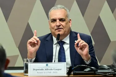 Gaspar aponta desvio de R$ 20 milhões no Sindnapi e fala em “retrato da imoralidade”