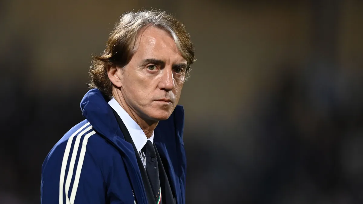 Mancini retorna ao comando da seleção italiana após três anos
