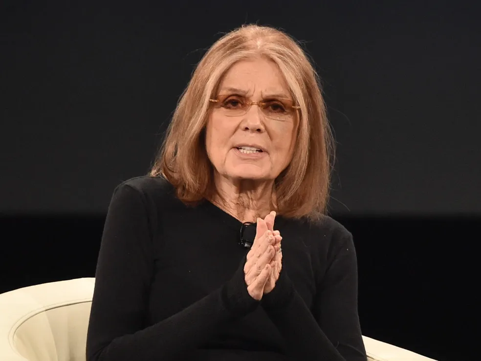 Gloria Steinem, referência do feminismo nos EUA, morre aos 92 anos em Nova York
