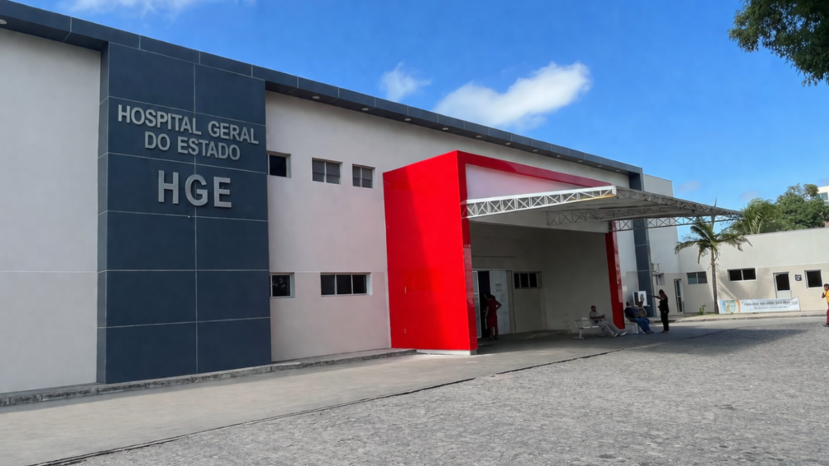 Homem atira contra PM, tenta fugir pela janela, é baleado e preso em Viçosa