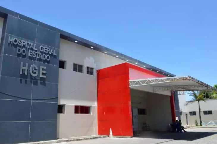 Mulher sofre tentativa de homicídio com facadas no bairro Cidade Universitária