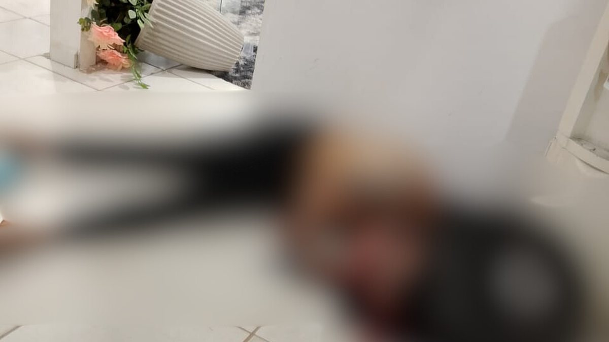 Homem é morto a tiros dentro de igreja no bairro Cidade Universitária