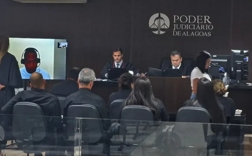 Homem é condenado a 28 anos por desfigurar rosto de mulher em tentativa de feminicídio
