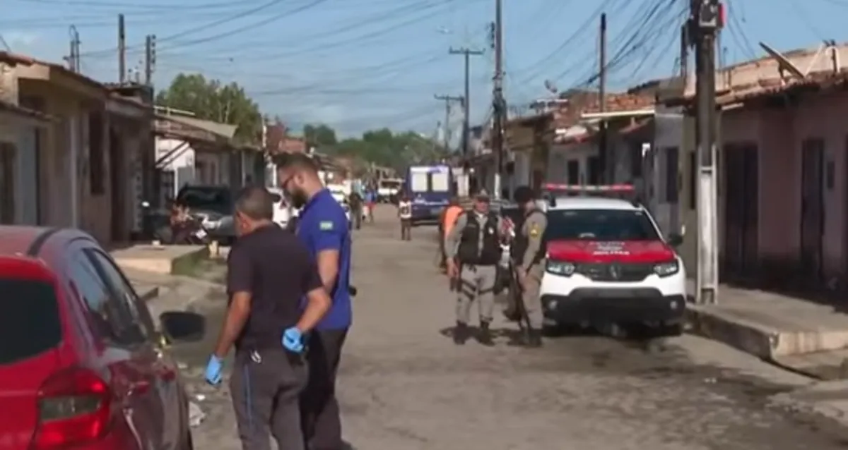 Homem pede ajuda a moradores, mas morre em rua do Bom Parto, em Maceió