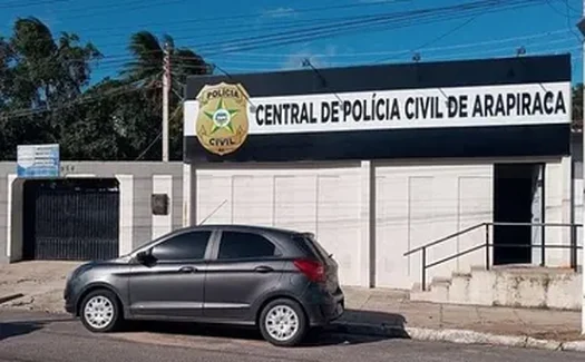 Mulher é esfaqueada pelo ex-companheiro ao defender o filho em Arapiraca