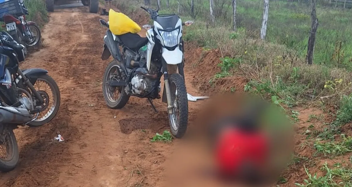 Motociclista morre atropelado por motoniveladora em Feira Grande