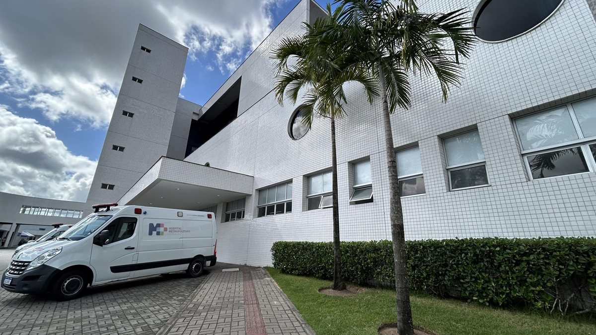 Falsa enfermeira é presa após invadir centro cirúrgico do Hospital Metropolitano de AL